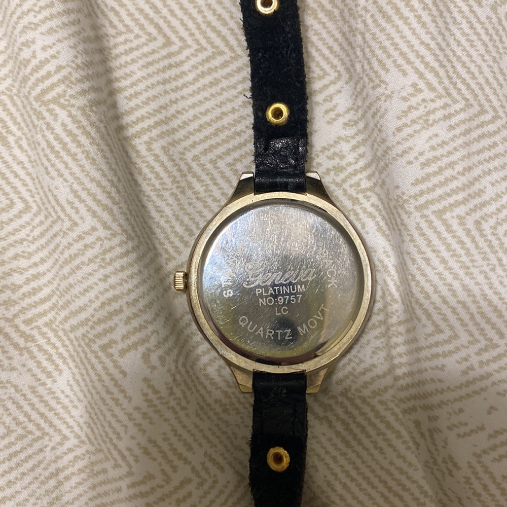 Two watch bundle - Picture 6 of 6